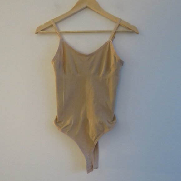 HEYSHAPE Snatched Thong Bodysuit Shapewear in Beige Stretch - Size M NWT - Picture 2 of 13
